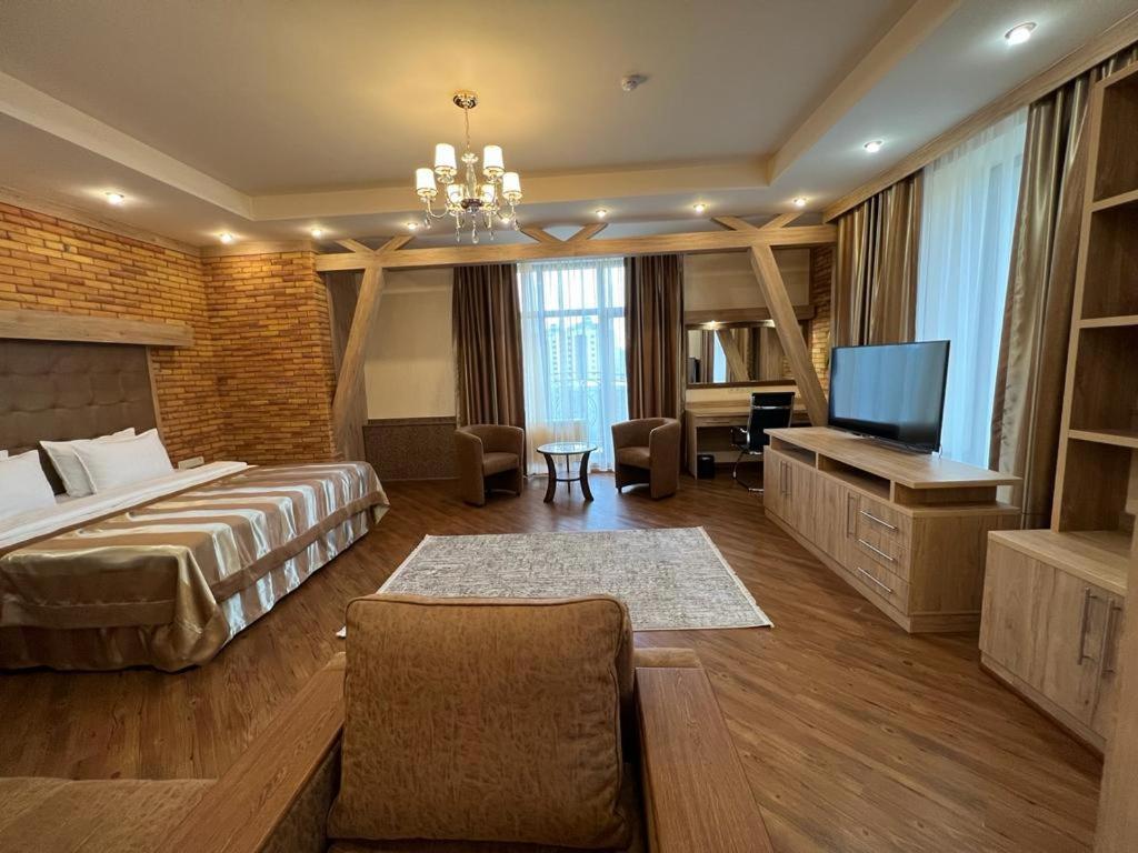 City Stay Апарт-Отель Алматы מראה חיצוני תמונה
