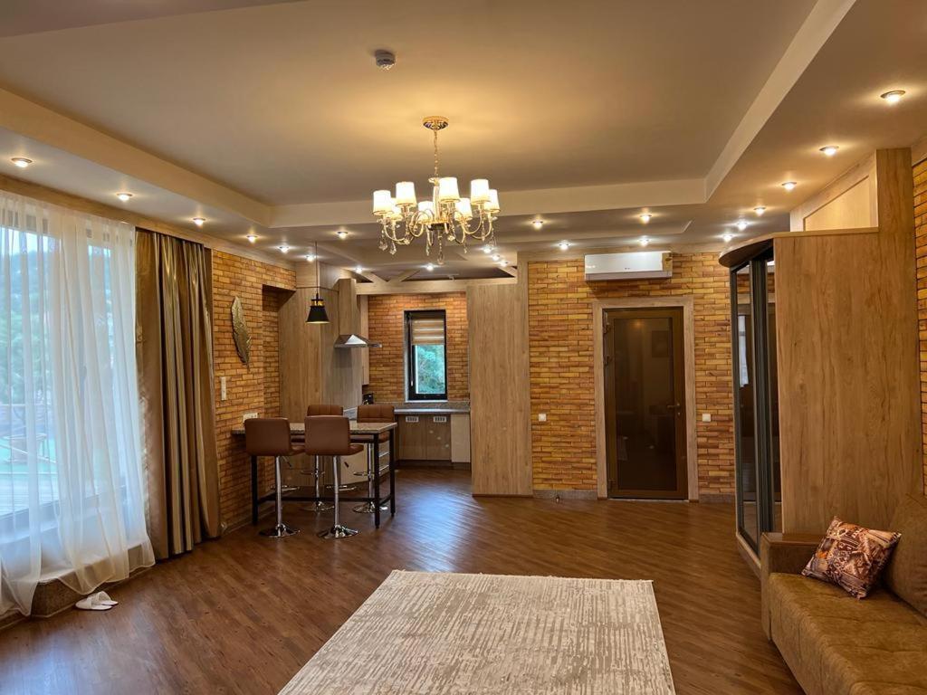 City Stay Апарт-Отель Алматы מראה חיצוני תמונה